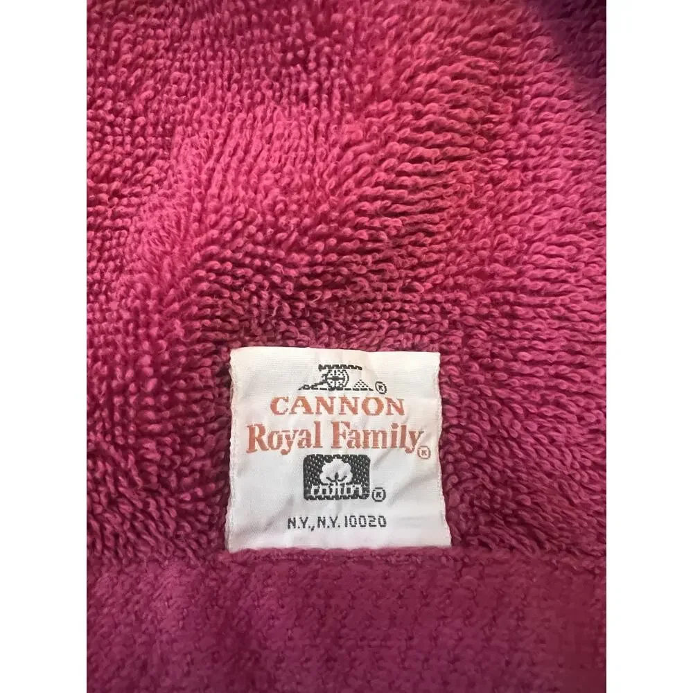 Vintage Cannon Royal Family Bath Towels Set of 2 Pink 26x46 Made USA